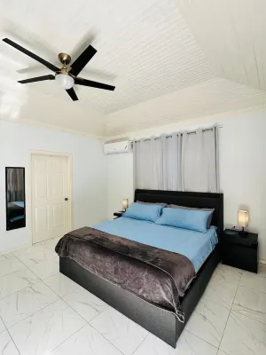 Mastter Bedroom - Ferdi's Place Hotel a 