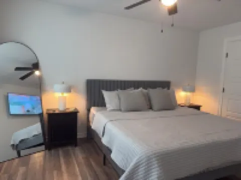 NEW LISTING!4 Bedrooms/3.5 Bathrooms