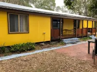 Peaceful bay chalets -Chalet 7B Hotels in Walpole