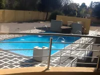 Bella Casa Guesthouse - Pool