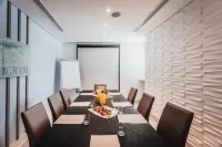 Arroyo Boutique&Business Hotel