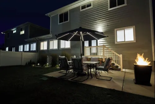 3 Bedroom, 4 bed/3 Bath, Close to Mountains, Downtown and Airport