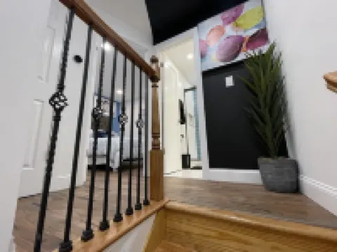 Rutgers University, Dream Mall, NYC 拉威酒店