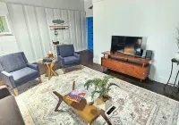 Cozy 2BR Loft in Downtown Charleston, IL