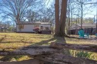 Charming 2-bedroom cottage in downtown Anderson SC. Hotel in zona Generator Park