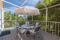 Reese's Beach Retreat on beautiful Anna Maria Island
