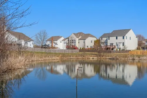 Spacious 4-bedroom house in awesome Pickerington with fitness room, WiFi