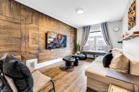 DT Oasis 2 bed w/Parking & 15 min to CN Tower