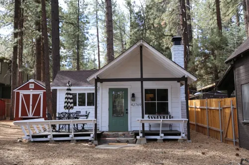 Spa | fireplace inside & out | perfect location