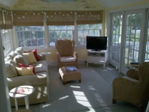 5 BR - Beautiful Property-Chatham in-Town & Oyster Beach Inlet