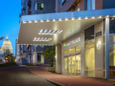 Hyatt Place Madison Downtown Hotéis em Madison