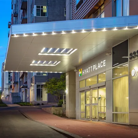 Hyatt Place Madison Downtown