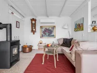 "Sylvia" - 450m from the Sea Hotels in Ronde