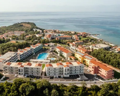 Robolla Beach Aparthotel Ξενοδοχεία στην πόλη Αγνός