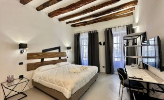 C&O Savoia Deluxe Rooms