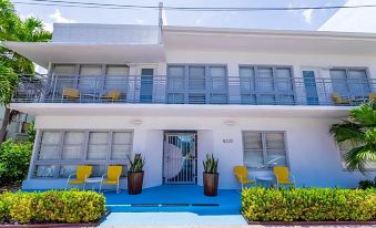 Beachside All Suites Hotel