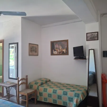 Marina, Seaside Area, 5 Min.Walk Beach, 15 Min. Trainstation, wi fi. Parking.