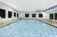 Super 8 by Wyndham Lacey Olympia Area Hotels in Lacey