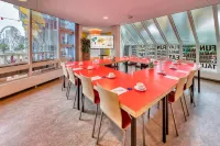 Stayokay Hostel Rotterdam - 2-Star