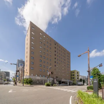 Hotel Enoe Toyama โรงแรมใกล้สถานีฟูจู-อุซากะ