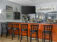 Quality Inn - Niagara Falls Blvd Hotels near Niagara Aerospace Museum