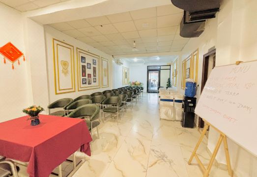 호텔 디바인 로비 내부 이미지