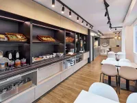 B&B HOTEL Köln-Porz - breakfast