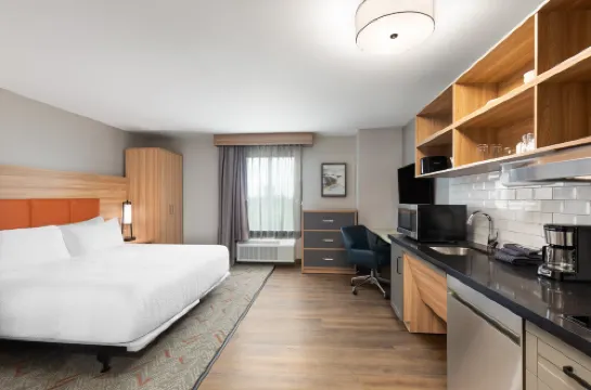 Candlewood Suites Shelbyville by IHG 謝爾比縣酒店