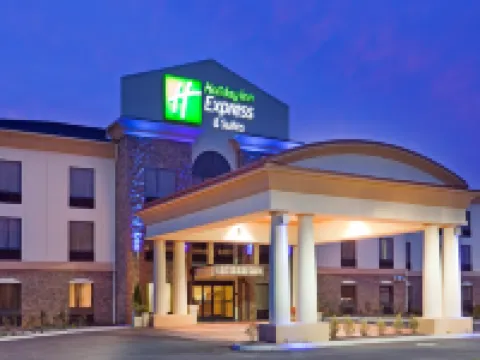 ホリデイ イン エクスプレス & スイーツ ノックスビル - ファラガット by IHG ファラガットのホテル