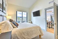 Condo w/ Mountain Views in Heart of Downtown! - balcony