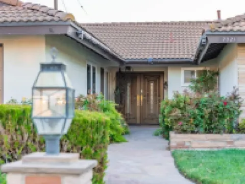 @ Marbella Lane - Vibrant & Chic Designer Home Hoteles en Fullerton