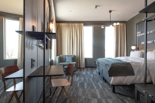 Quality Hotel The Box