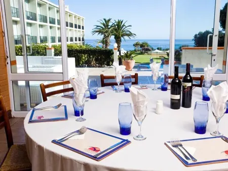 Wilderness Beach Hotel