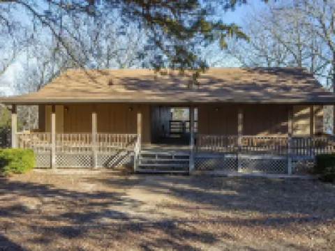 M酒吧度假村及營地