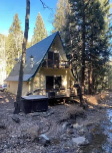 Lazy Me ~ A Magical Creek-front Cabin with Hot Tub! Private Woods