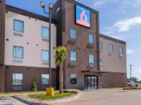 Studio 6 Giddings, TX Hotels in Giddings