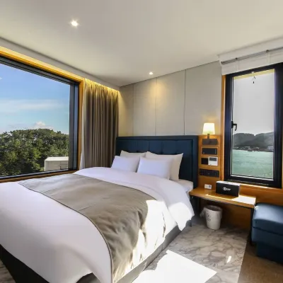 Busan Songjeong Brooks Hotel Hotels near Songjeong Beach