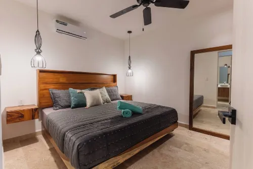 Modern and Bright Rooftop Pools gym Cowork