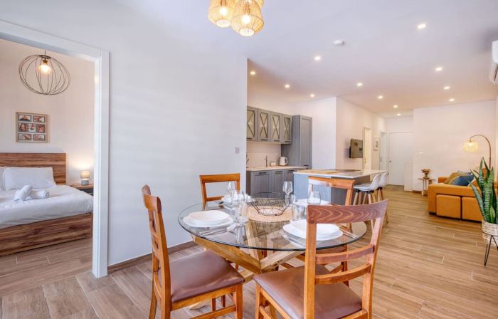 Qala Tranquil Escape - Stylish with Terrace & AC