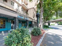 Capsule Hotel Happy lounge