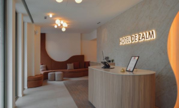 Hotel de Zalm - Housity