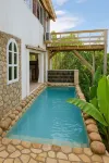 Crystals Villa Hotel - Pools