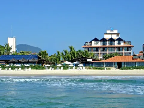 Costa Norte Ingleses Hotel Отели рядом с достопримечательностью «Open Air Costao do Santinho Archaeology Museum»