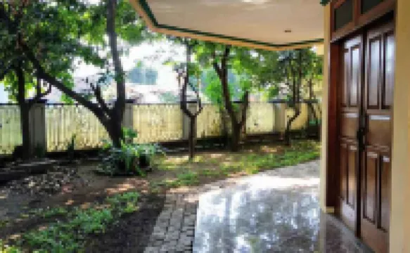 KRU House