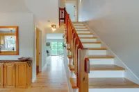 Mtn Views, On-site Trails! Spacious Bartlett Home - 2-Star