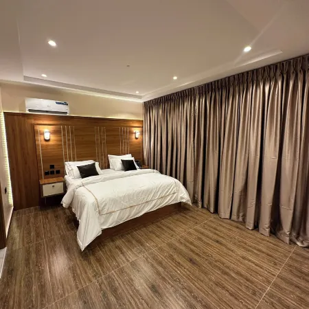Apartment 5