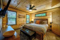 The Pickleball Pines - Chalets