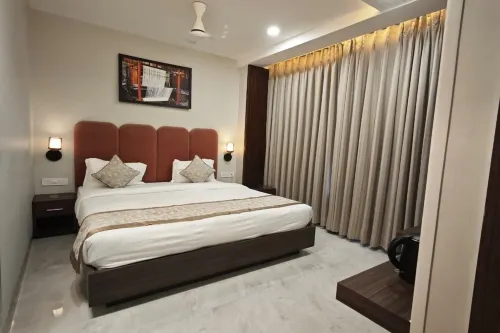 Hotel Kaashika Hotels in Airhe