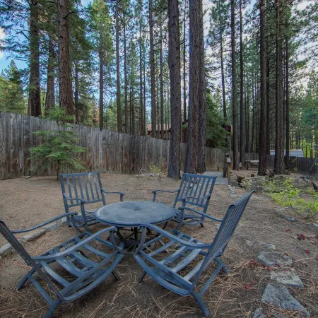 Private Woods - Heavenly California Lodge
