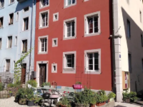 Maison La Coquille Hotels in 